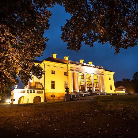 Pakruojis Manor'S Palace Boutique Hotel 外观 照片